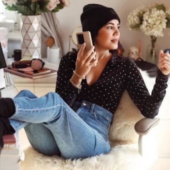 H&M Tops - H&M V-Neck Black Velour Studded Long Sleeve Bodysuit Size Medium